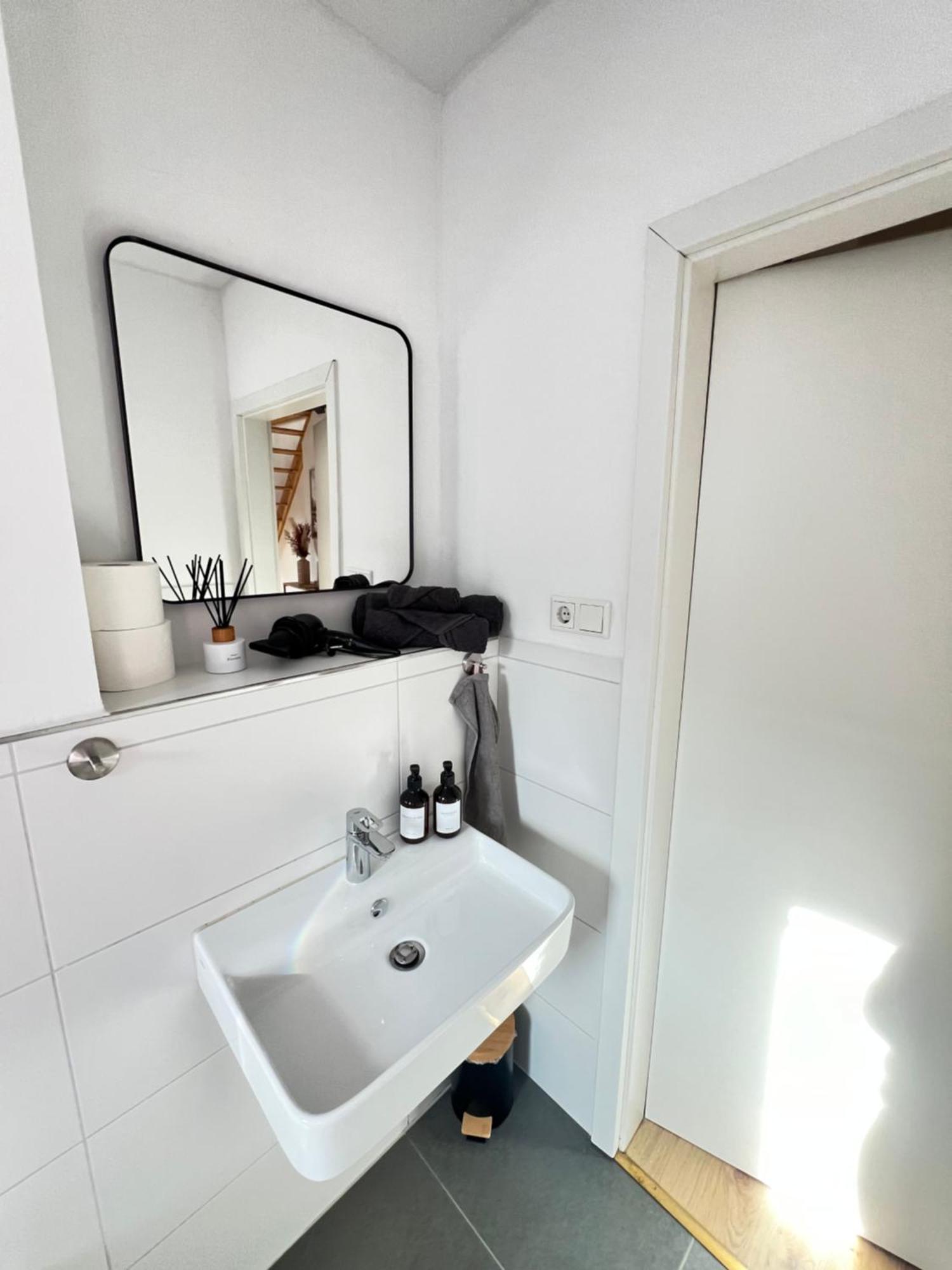 Maisonette-Apartment Mit Klimaanlage - In Dorsten Zentrum - ภายนอก รูปภาพ