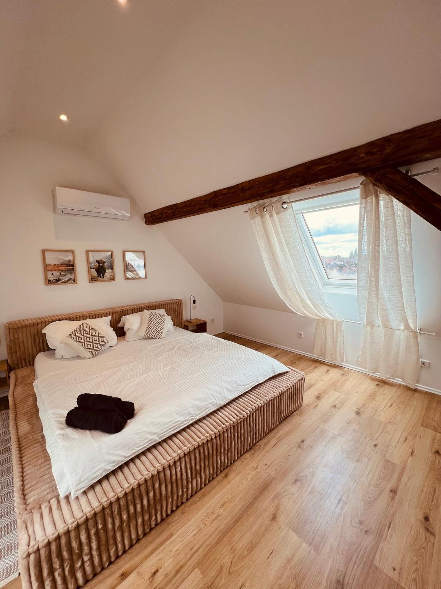 Maisonette-Apartment Mit Klimaanlage - In Dorsten Zentrum - ภายนอก รูปภาพ